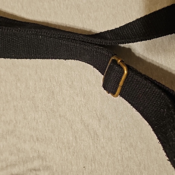 Time and Tru Crossbody Purse With Canvas Adjustable Strap - Picture 6 of 7